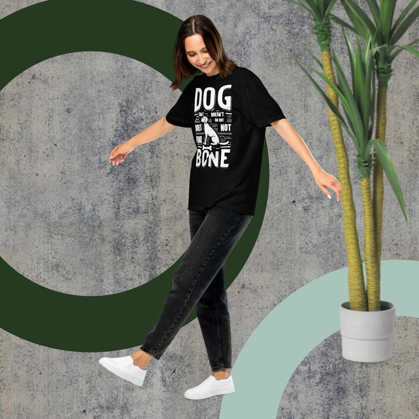Comfort Unisex T-shirt B - A dog that doesn't go out does not find a bone