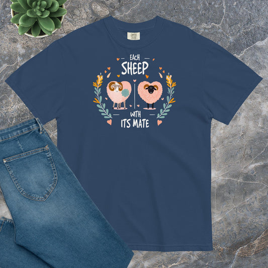 Comfort Unisex T-shirt E - Each sheep with its mate